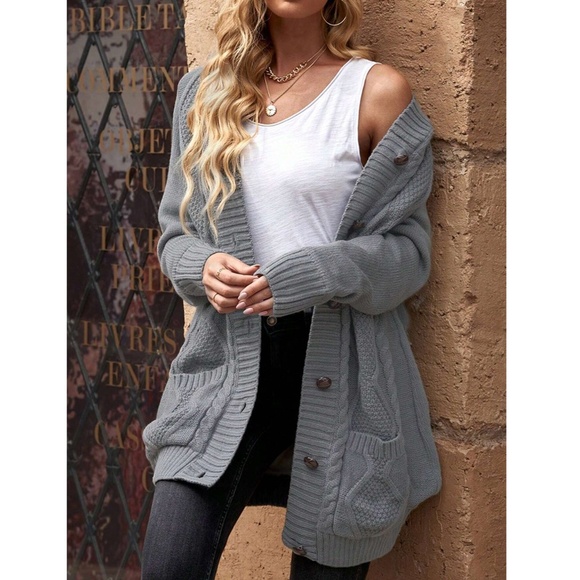 Sherpa Grey Knit Hooded Cardigan Front Pockets Long Sleeves Hip Length Buttoned - Picture 11 of 17